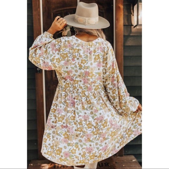 Floral V Neck Puff Sleeve Dress - Picture 3 of 6